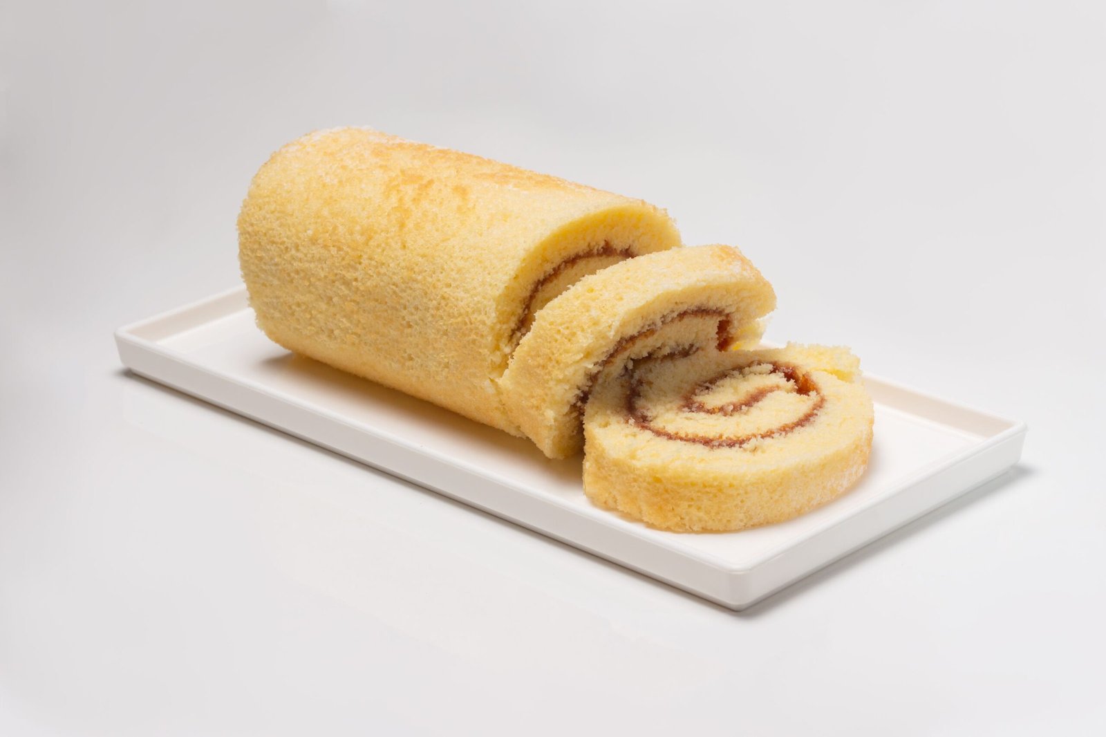 Pernambuco roll cake (bolo de rolo)